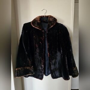 Vintage Fur Coat Read Descrition